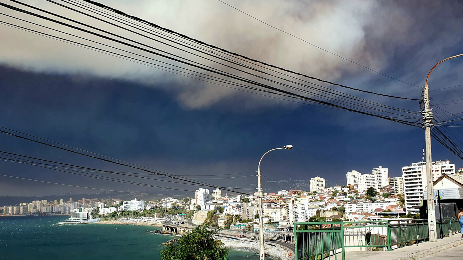 Incendios en la Región de Valparaíso: bajas temperaturas ayudarán a la no propagación de focos