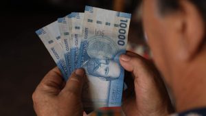 Revisa con tu RUT si serás una de las primeras personas en recibir el Bono Marzo 2024