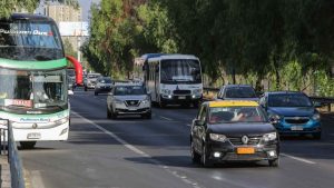 Ley de grabado de patentes en vidrios y espejos de autos: ¿Cuáles son las multas?