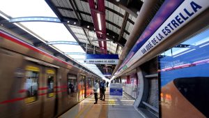 Sueldos de hasta $3.500.000: revisa las ofertas de trabajo en Metro de Santiago