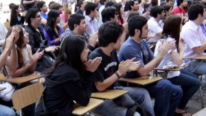 Bono Graduación de Cuarto Medio: ¿Cuáles son los requisitos para recibirlo?