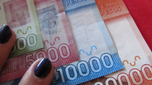 Beca especial para estudiantes damnificados por incendios: en qué consiste y cómo postular