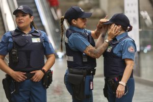 Oferta laboral en Metro de Santiago: los requisitos para trabajar como vigilante privado y cómo postular