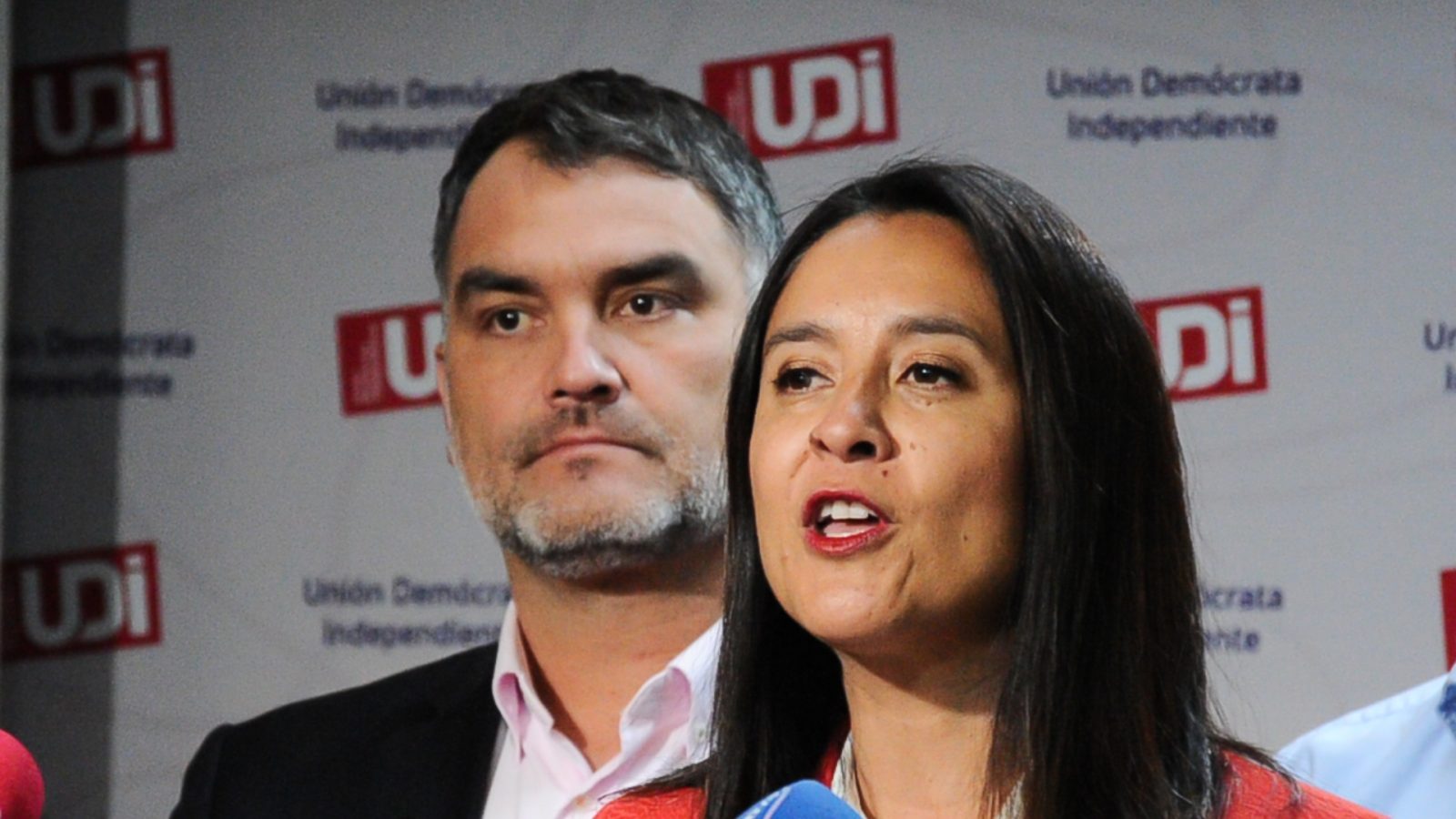 Daniela Peñaloza se baja de Las Condes