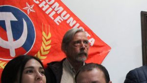 Padre de Camila Vallejo lanza su candidatura a la alcaldía de Algarrobo por el PC