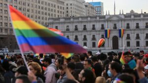 Fundación Iguales lanza aplicación para denunciar discriminación hacia la comunidad LGBTIQ+