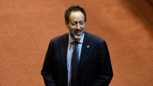 La polémica por mal uso de recursos públicos que terminó con el diputado Urruticoechea renunciando al Partido Republicano