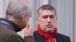 Las dudas de Sichel, el llamado de Matthei y el gesto a la derecha dura: la trastienda del ascenso de Mario Desbordes en Santiago