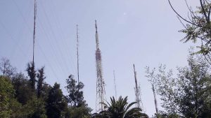 Organización ambientalista ataca antenas de 5G en Temuco acusando supuesto 