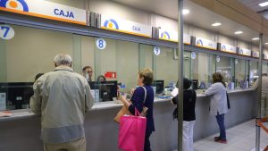 Familias aún no cobran Aporte Familiar Permanente: revisa con tu RUT si eres beneficiario