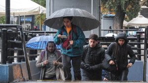 ¿Vuelve la nieve a Santiago?: qué día habrá precipitaciones en la Región Metropolitana