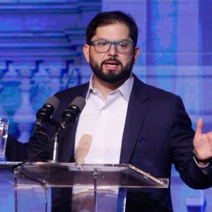 Boric vuelve a referirse a estallido social