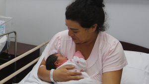 Mujeres, maternidad y cuidados: ¿y si miramos los cambios apostando por una corresponsabilidad social?