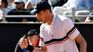 VIDEO - El primer chileno en 17 años: Nicolás Jarry da el batacazo y se instala en la final en Roma