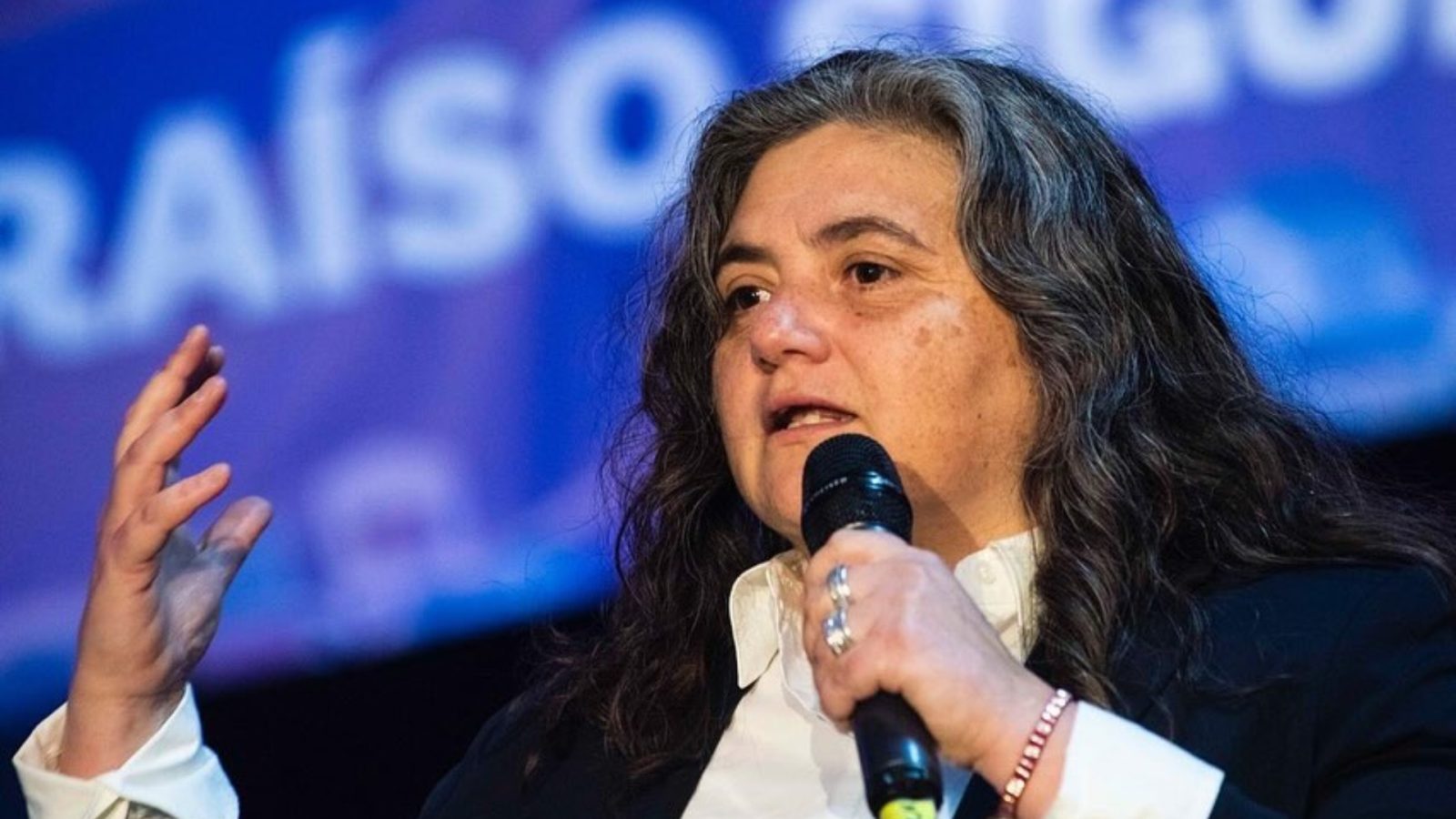 carla meyer opción de sharp para valparaíso