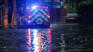 Gobernación solicita investigación por anegamientos en Quilicura: minuto a minuto del sistema frontal en la zona central de Chile