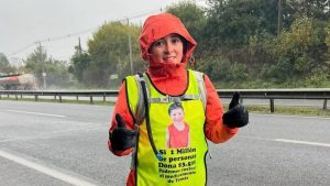 Los hitos en la caminata de Camila Gómez desde Chiloé hasta La Moneda
