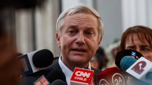 Kast responde a Boric: 