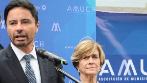 Rodolfo Carter desafía a Evelyn Matthei tras confirmar que participará en primarias de Chile Vamos