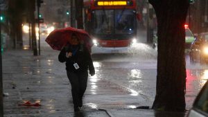 Se termina el veranito de San Juan: ¿cuándo vuelven las lluvias a Santiago?
