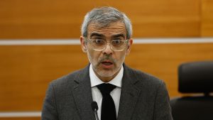 Crisis en Gendarmería: ministro Cordero confirma más investigaciones tras detención de funcionarios