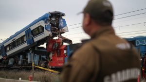 A propósito del choque de trenes en San Bernardo: las otras tragedias ferroviarias que han enlutado al país
