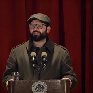 Presidente Boric reconoce que no pudo ducharse