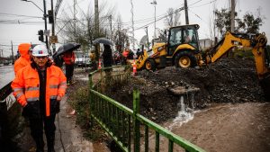 Las deficiencias que detectó Contraloría en el control y gestión de máquinas para emergencias y qué respondió el MOP