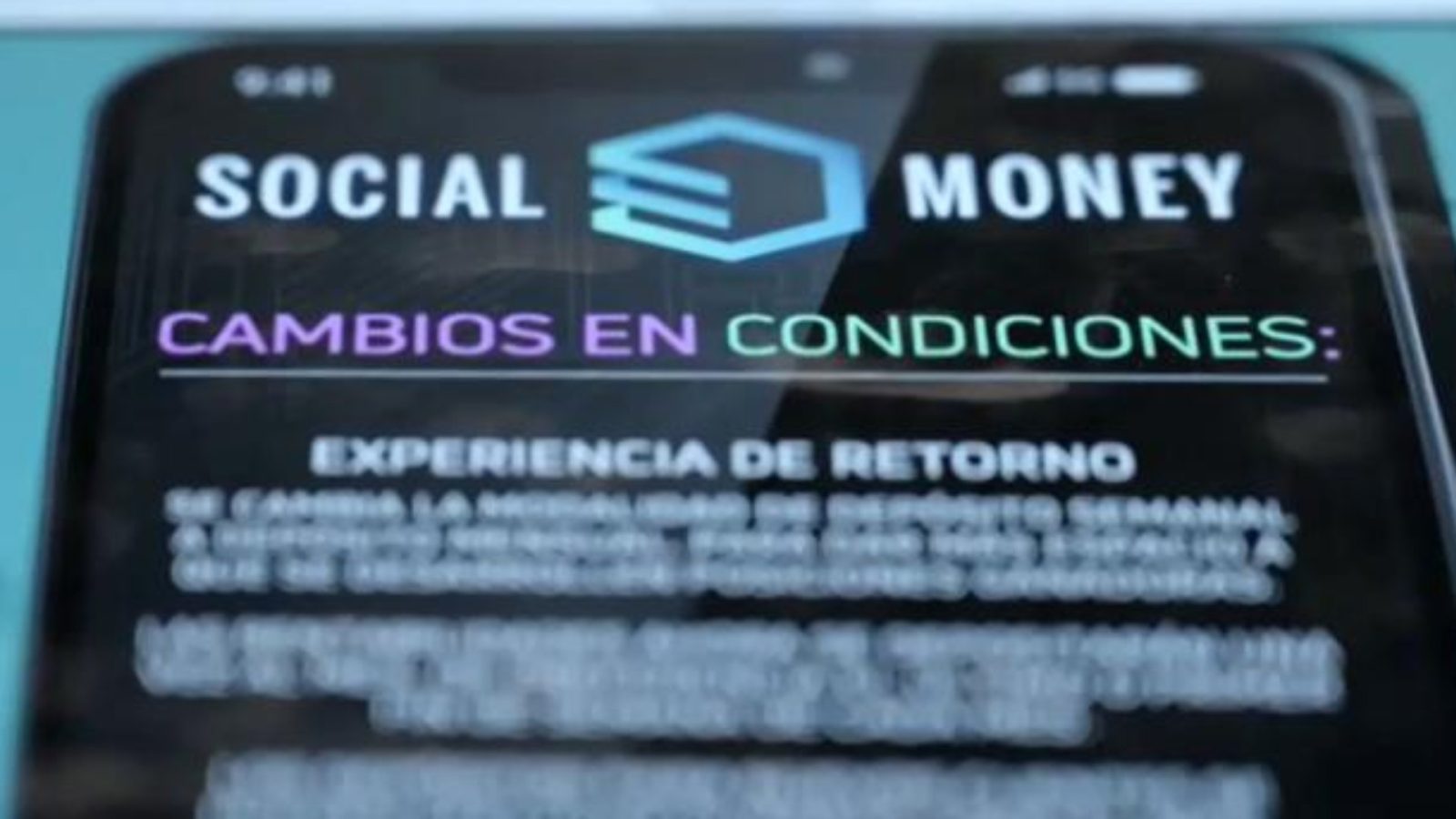 Social Money Cristóbal Romero