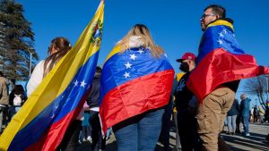 VIDEO - Venezuela: comando de Maduro adelanta eventual triunfo mientras oposición pide defender los votos