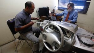 Quiénes tienen que dar la nueva prueba para sacar la licencia de conducir