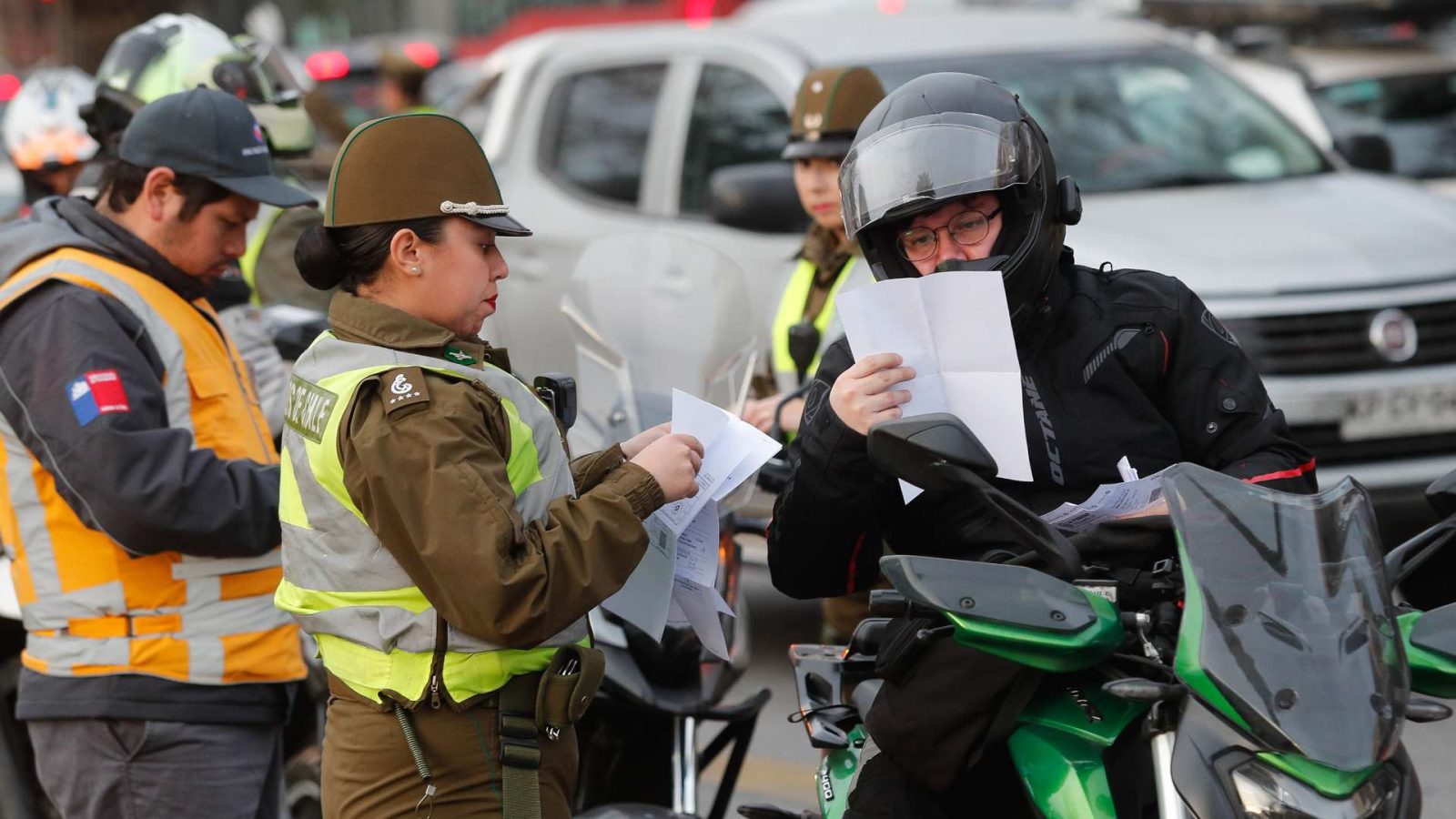 restricción vehicular martes 6 de agosto