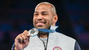 Lucha grecorromana: en qué lugar del mundo se situó Yasmani Acosta tras su plata en París 2024