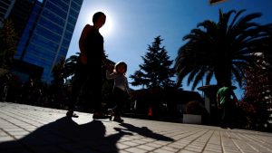 Alza de las temperaturas en Santiago: a cuánto llegarán los termómetros este fin de semana