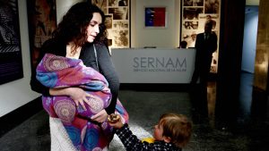 Postnatal de un año: la quimera de una mala política