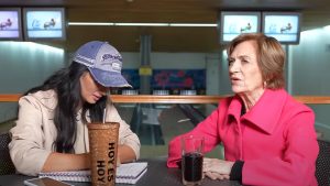 Del beso a una mujer a las calugas de Vodanovic: las siete frases que dejó la entrevista de Pamela Díaz a Evelyn Matthei