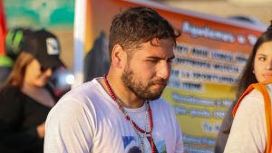 Papá de Dante llega al Congreso tras caminata de 99 días: 
