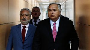 El desmarque de la UDI y Chile Vamos de los vínculos de Luis Hermosilla y Chadwick en la antesala de las próximas elecciones
