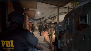 VIDEOS - Todos los detalles del mega operativo de Carabineros y la PDI en La Pintana