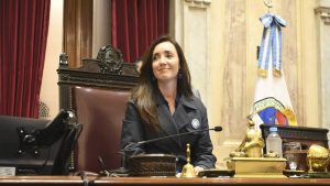 Quiénes fueron los montoneros: vicepresidenta argentina pidió reabrir causas que los involucran