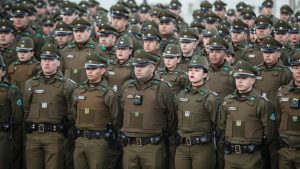 Jubilación anticipada, salud y pensiones más altas: los beneficios laborales de Carabineros de Chile