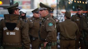 Sueldos de hasta $1.6 millones: cómo y dónde postular a las ofertas de trabajo de Carabineros para civiles