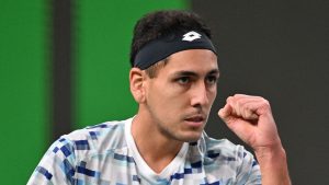 VIDEO - Alejandro Tabilo arrasa y avanza a cuartos del ATP 250 de Almaty: este será su rival y su nuevo puesto en el ranking