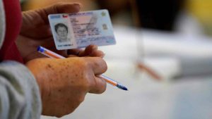 Elecciones Municipales 2024: ¿puedo votar con el carnet vencido?