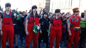 LasTesis sacan la voz por casos de Valdivia y Monsalve: