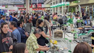 Minsal alerta por presencia de listeria en cuatro alimentos comercializados en Chile
