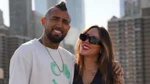 Pareja de Arturo Vidal estalla tras polémica por fiesta de jugadores de Colo Colo: 