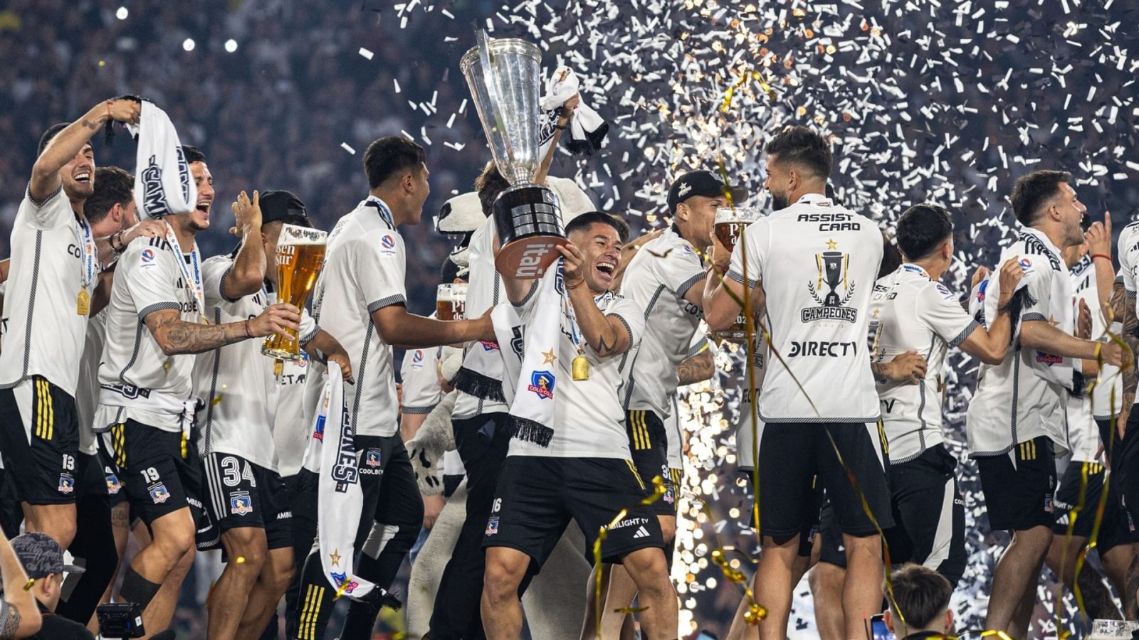 Colo Colo premio campeón