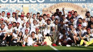 Colo Colo no para de celebrar: se tituló campeón de la Supercopa
