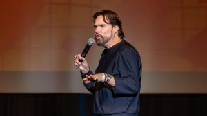 VIDEO - George Harris responde a críticos por venir a Viña 2025: 